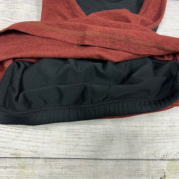 Vuori Women’s Orange Rust Tank Top Workout Gym Yoga Pilates Size XS - Picture 6 of 8